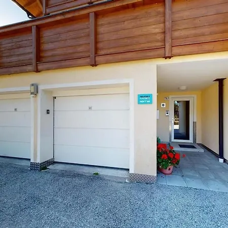 In Out Neu Und Gehoben Jokercard Inklusive * Saalbach-Hinterglemm