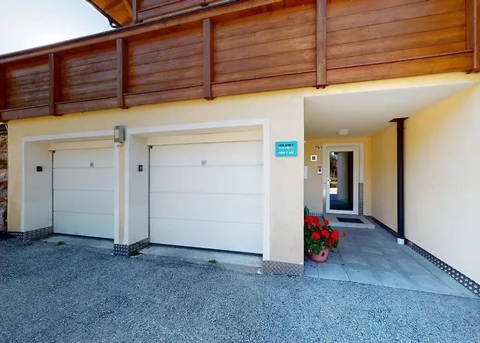 In Out Neu Und Gehoben Jokercard Inklusive * Зальбах-Хинтерглемм