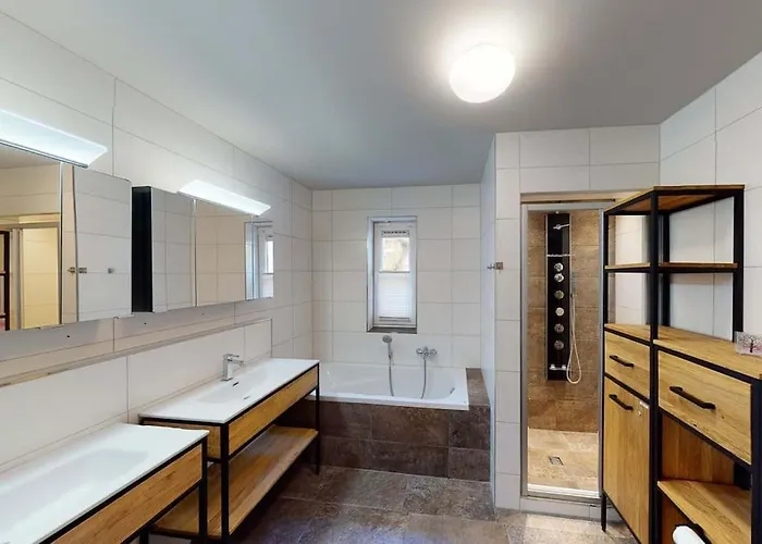 In Out Neu Und Gehoben Jokercard Inklusive 公寓 萨尔巴赫